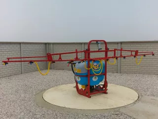 Anbauspritze (200 Liter) universal Gestänge, Weinbau / Feldspritze (14)