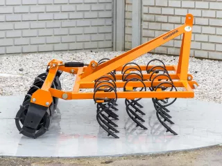Combinator 180 cm, for Japanese compact tractors, with spring tines and clod crusher, Komondor SKO-180 (1)