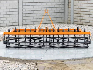 Combinator 180 cm, for Japanese compact tractors, with spring tines and clod crusher, Komondor SKO-180 (3)