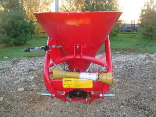 Compost Spreader (VN-300) with cardan shaft (0)