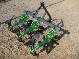 Cultivator with 3 hoe units, with hiller, Komondor SK3 (2)