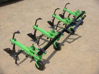 Cultivator with 4 hoe units, with hiller, for Japanese compact tractors, Komondor SK4 (0)