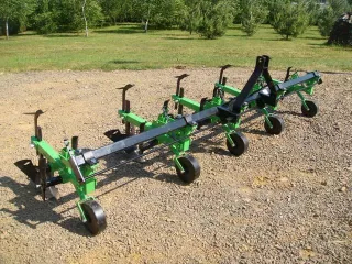 Cultivator with 5 hoe units, with hiller, Komondor SK5 (0)