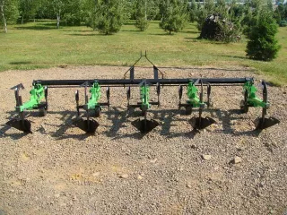 Cultivator with 5 hoe units, with hiller, Komondor SK5 (5)