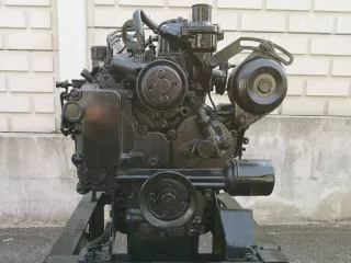 Diesel Engine Iseki E374-008327 (1)