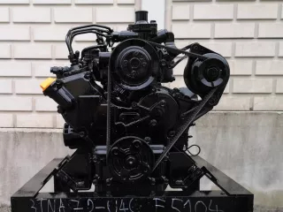 Diesel Engine Yanmar 3TNA72-U4C - F5104 (1)