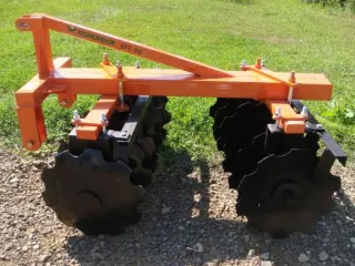 Disc harrow 90 cm, for Japanese compact tractors, Komondor SFT-90 (3)