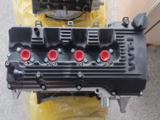 Engine Toyota 2TR-FE (long block) brand new (2)