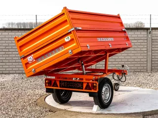 Extra high side panel kit for Komondor SPK-750 series trailers (8)