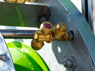 Fan Sprayer (Suspended, Capacity of 200 Litres, Axial), Komondor FAP-200 (19)