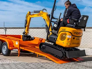 Force Transportanhänger für Force Minibagger, Komondor FPK-2000 (38)