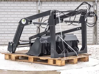 Front loader for Iseki TF21F, TF23F Japanese compact tractors, Komondor MHR-TF21F (4)