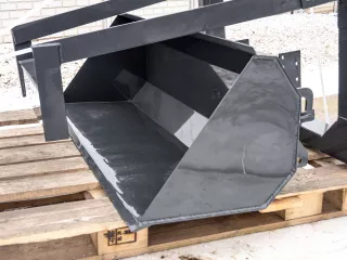 Front loader for Mitsubishi MT200 Japanese compact tractors, Komondor MHR-MT200 (9)