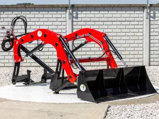 Front loader for Yanmar F-200 Japanese compact tractors, Komondor PHR-F-200 (0)