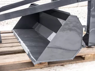 Front loader for Yanmar F18D Japanese compact tractors, Komondor MHR-F18D (9)