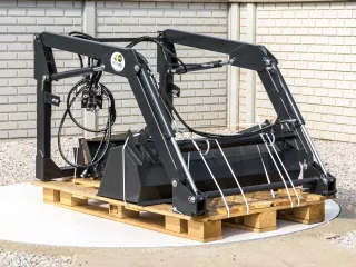 Frontlader für Iseki TA215F, TA235F, TA255F, TA275F japanische Kleintraktoren, Komondor MHR-TA (0)