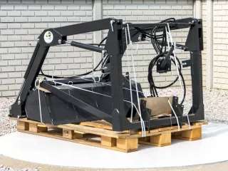 Frontlader für Iseki TA215F, TA235F, TA255F, TA275F japanische Kleintraktoren, Komondor MHR-TA (4)