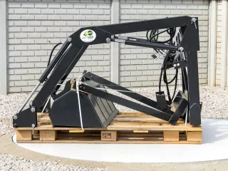 Frontlader für Iseki TA215F, TA235F, TA255F, TA275F japanische Kleintraktoren, Komondor MHR-TA (5)