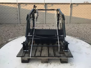 Frontlader für Iseki TF17F japanischen Kleintraktor, Komondor MHR-TF17F (7)