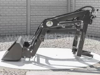 Frontlader für Iseki TG23 japanischen Kleintraktor, Komondor MHR-TG23 (6)