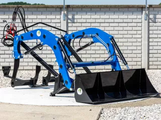 Frontlader für Iseki TG23 japanischen Kleintraktor, Komondor PHR-TG23 (0)