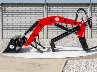 Frontlader für Yanmar F-200 japanischen Kleintraktor, Komondor PHR-F-200 (5)