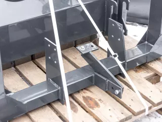 Frontlader für Yanmar F18D japanischen Kleintraktor, Komondor MHR-F18D (8)