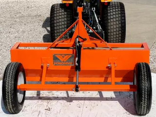 Hydraulic box blade for Japanese compact tractors, Komondor SF-170 (8)