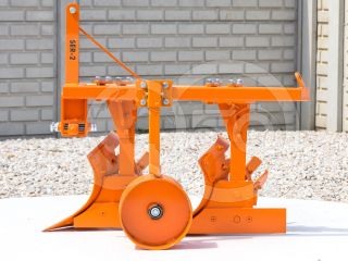 Plow with 2 heads, for 15-23HP Japanese compact tractors, Komondor SER-2 (5)