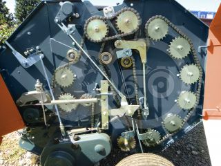 Round baler for Japanese compact tractors, 60x70cm, Komondor RKB-870 (10)