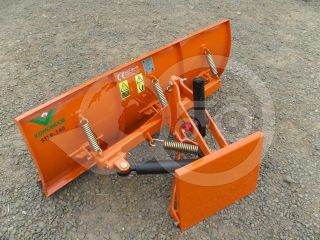 Snow plow 140cm, hidraulic lifting, hidraulic angle adjustment, for Japanese compact tractors, Komondor STLRH-140 (2)