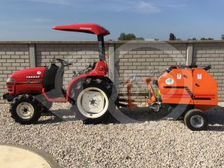 Universal towing device for round baler Komondor RKB-850/870 (8)