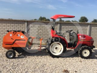 Universal towing device for round baler Komondor RKB-850/870 (5)