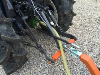 Irrigation trailer for Japanese compact tractors, Komondor SOP-1000 (9)