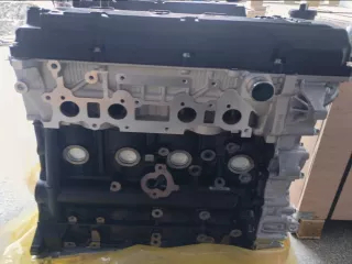 Motor Toyota 2TR-FE (long block) brandneuer (1)