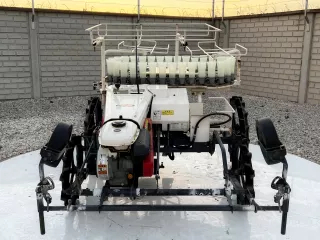 Onion planter Yanmar PN2 - 100020, used (3)