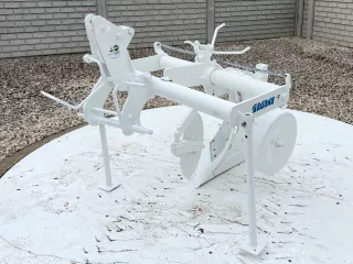 Plow Sugano OY161C, used (6)
