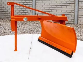 Rear mounted snow plow 140cm, hidraulic angle adjustment, Komondor SHLRH-140 (3)