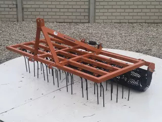 Reitplatzpfleger für Kleintraktoren, Komondor SLM-160 (7)