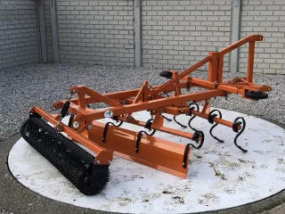 Reitplatzpfleger für Kleintraktoren, Komondor SLMS-160 (2)