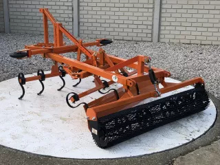 Reitplatzpfleger für Kleintraktoren, Komondor SLMS-160 (4)