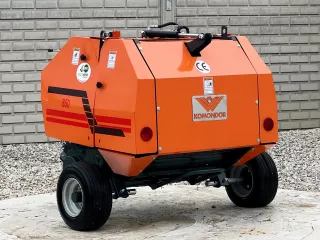 Round baler for Japanese compact tractors, 50x70cm, with net wrapper Komondor RKB-850N (0)