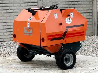Round baler for Japanese compact tractors, 50x70cm, with net wrapper Komondor RKB-850N (6)