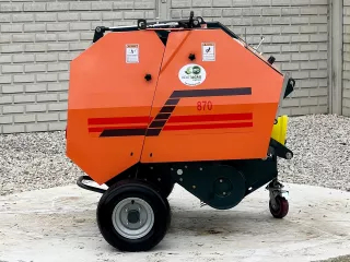 Round baler for Japanese compact tractors, 60x70cm, with net wrapper Komondor RKB-870N (5)
