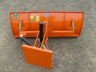 Snow plow 125cm, hidraulic lifting, hidraulic angle adjustment, for Japanese compact tractors, Komondor STLHR-125 (3)