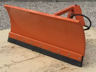Snow plow 125cm, hidraulic lifting, manual angle adjustment, for front hitch, Komondor STLRH-125/F (2)