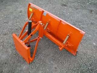 Snow plow 125cm, hidraulic lifting, manual angle adjustment, for Japanese compact tractors, Komondor STLR-125 (0)