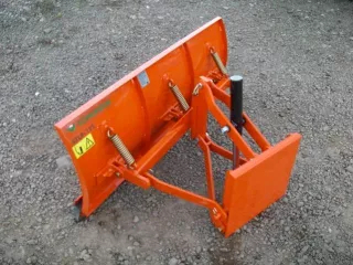 Snow plow 125cm, hidraulic lifting, manual angle adjustment, for Japanese compact tractors, Komondor STLR-125 (2)