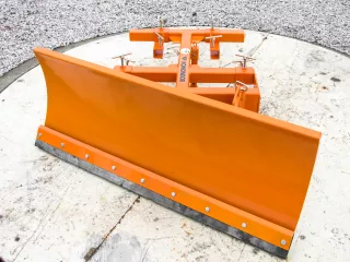 Snow plow 140-200cm, for forklift trucks, Komondor STLR-140-200/targ (1)