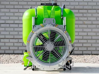 Sprühgerät (aufgehängt, 200 l, Axial), Komondor FAP-200 (7)